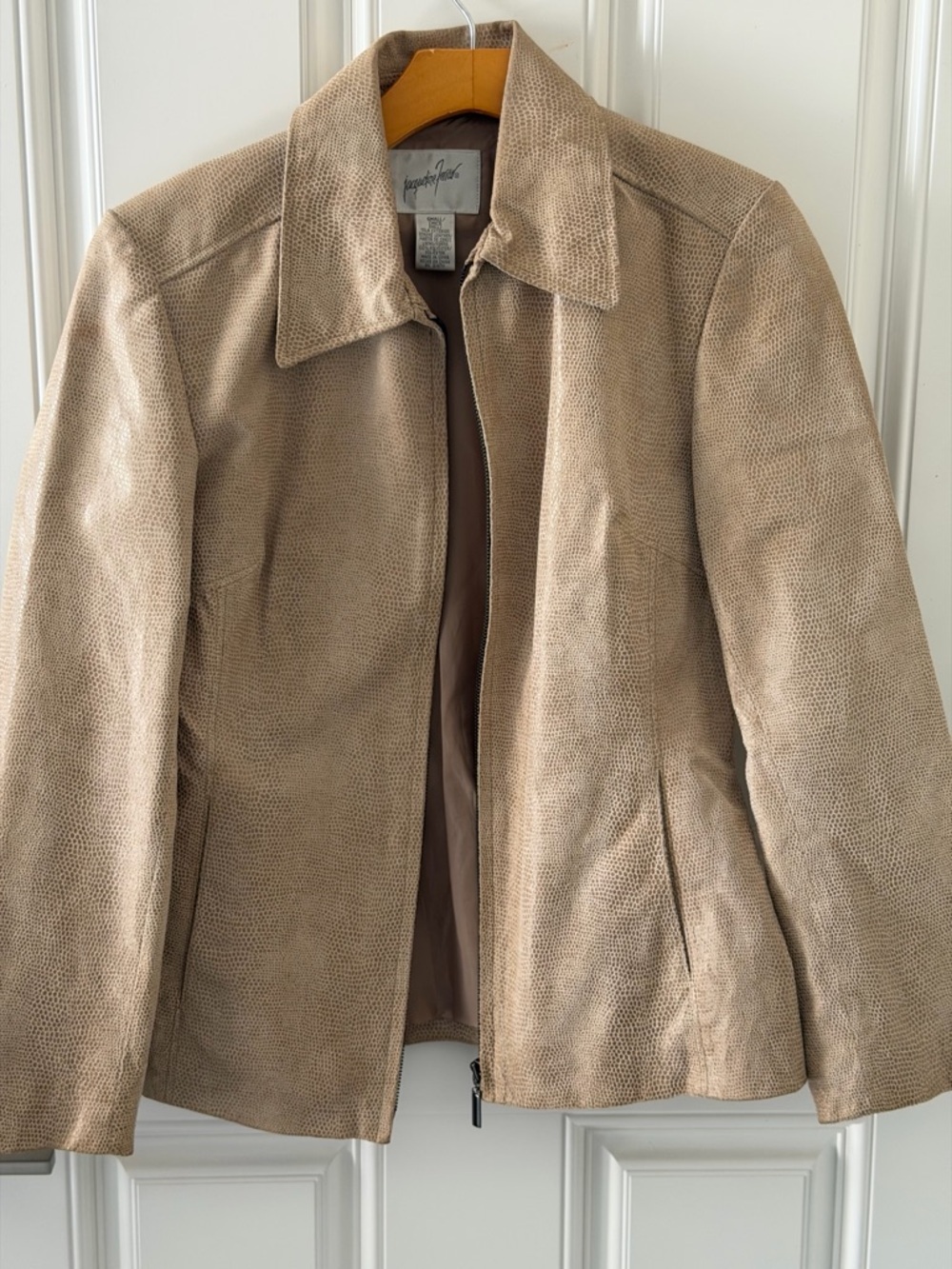 Jacqueline Ferrar Leather print Zip Jacket